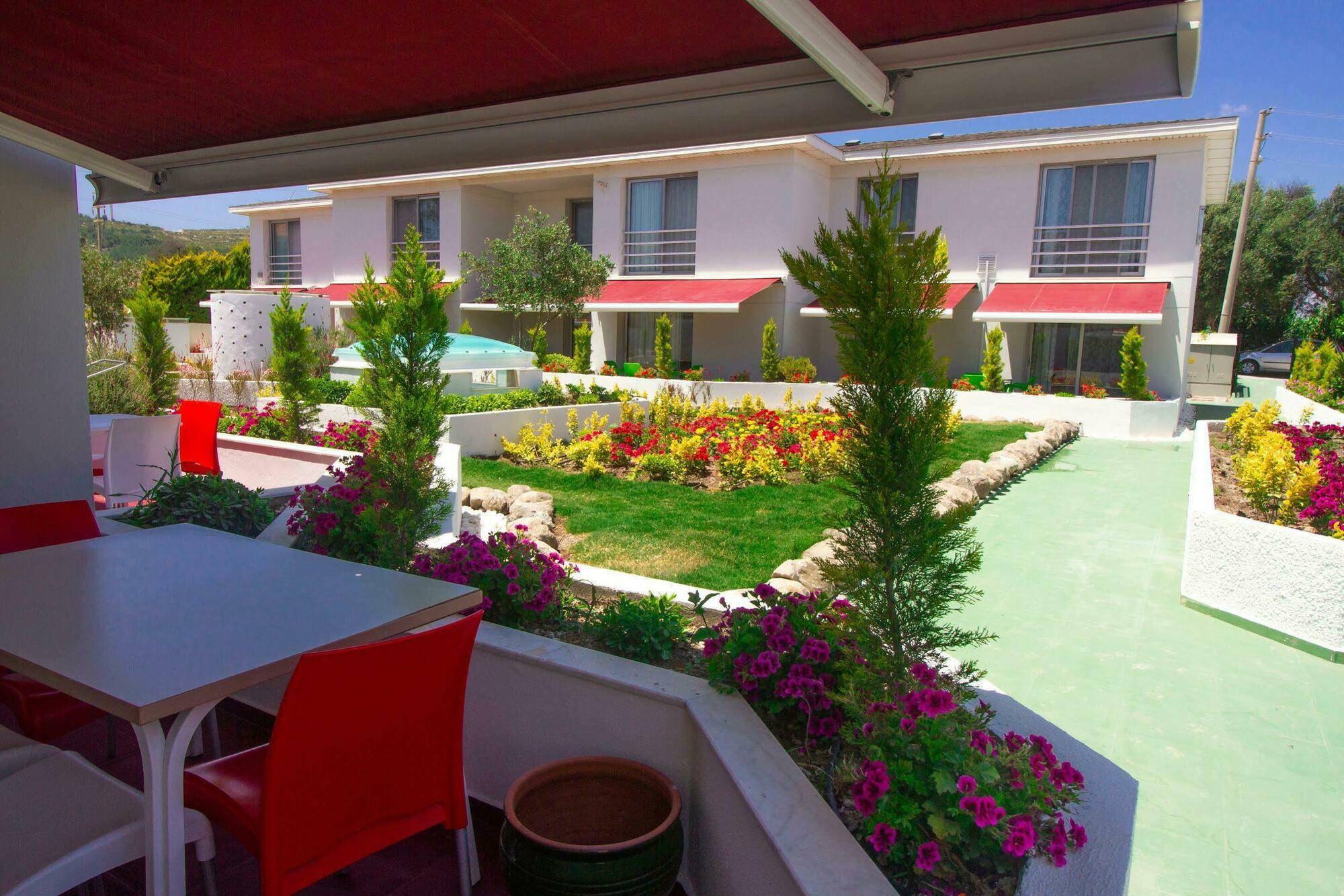 Vela Garden Resort Чесме Екстериор снимка