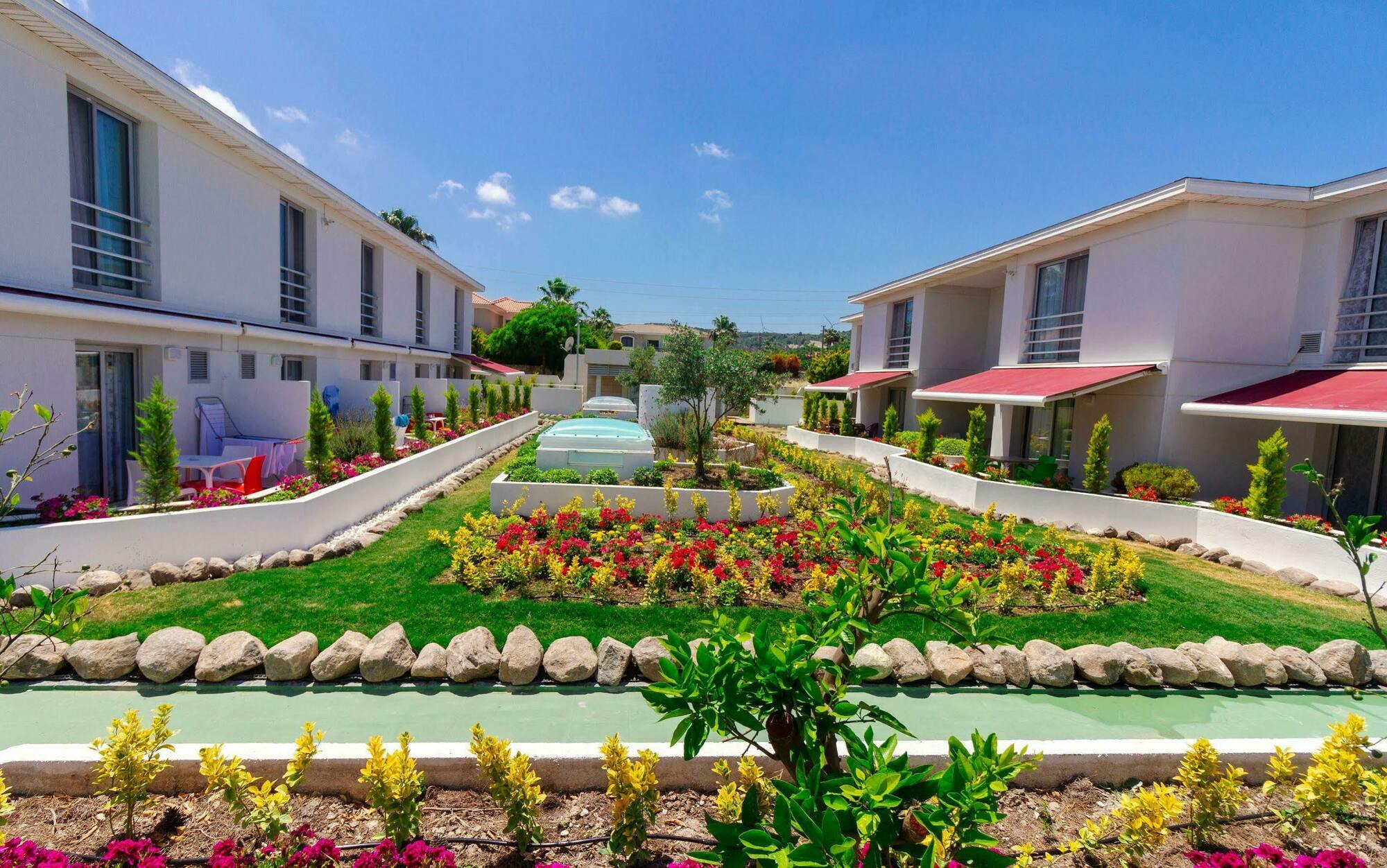 Vela Garden Resort Чесме Екстериор снимка